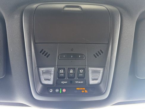 Used 2023 Buick Enclave Essence w/ Experience Buick Package image 39