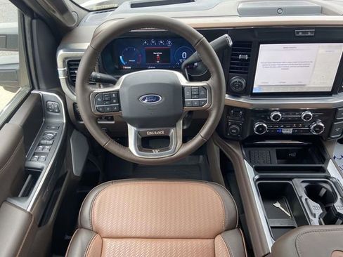 New 2026 Ford F250 4x4 Crew Cab Super Duty image 10