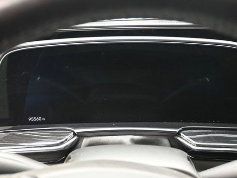 Used 2021 Cadillac Escalade ESV Sport w/ Driver Assist Tech Package RWD image 11