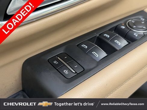 Used 2024 Chevrolet Tahoe Premier w/ Premium Package RWD image 27