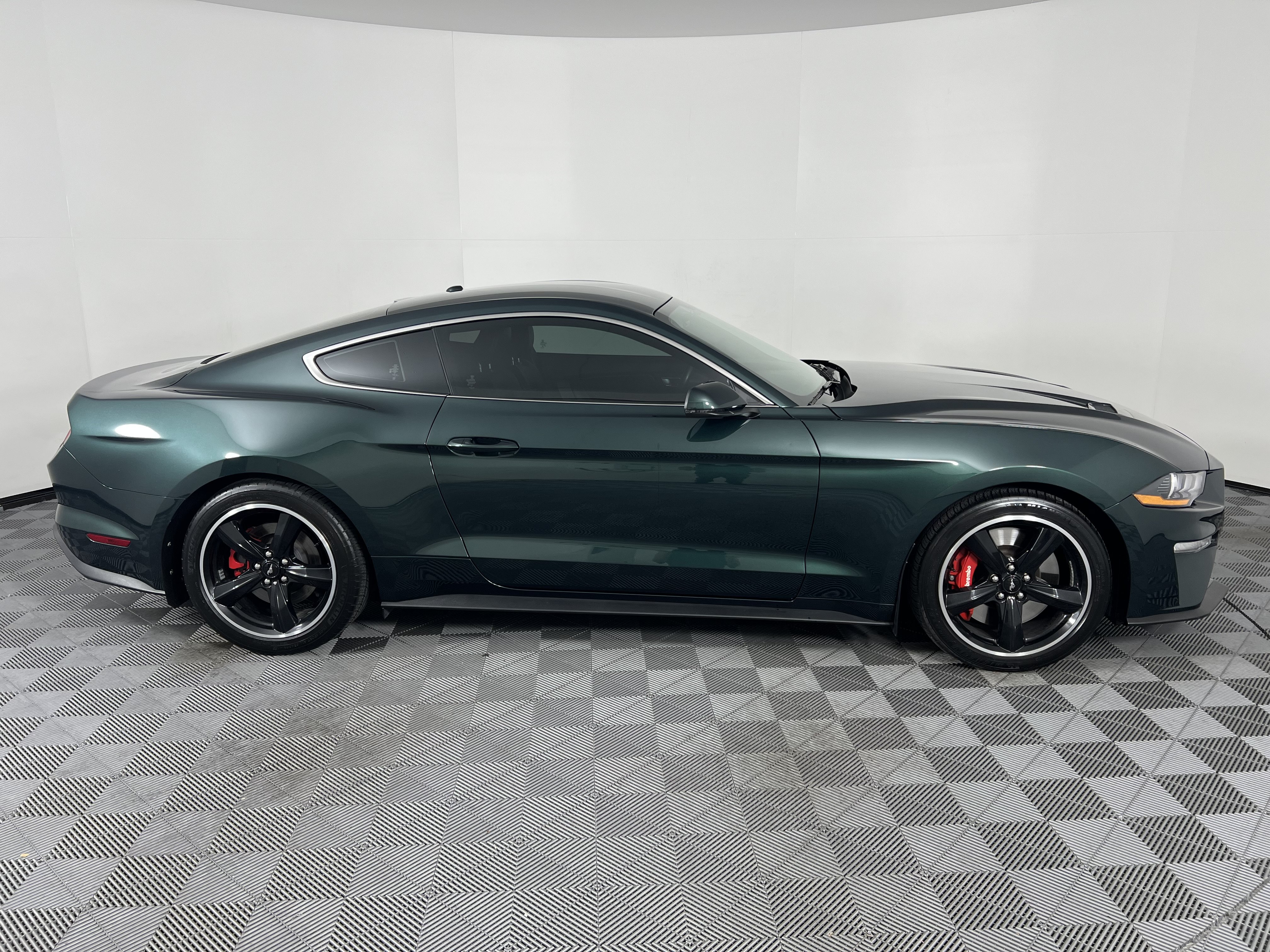 Used 2019 Ford Mustang Bullitt w/ Bullitt Electronics Package RWD image 14