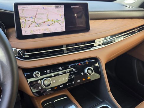 Certified 2025 INFINITI QX60 Autograph w/ Lighting Package (N92) image 32