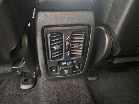 Used 2023 Dodge Durango R/T image 13