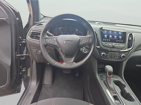 Used 2023 Chevrolet Equinox RS AWD/4WD image 30