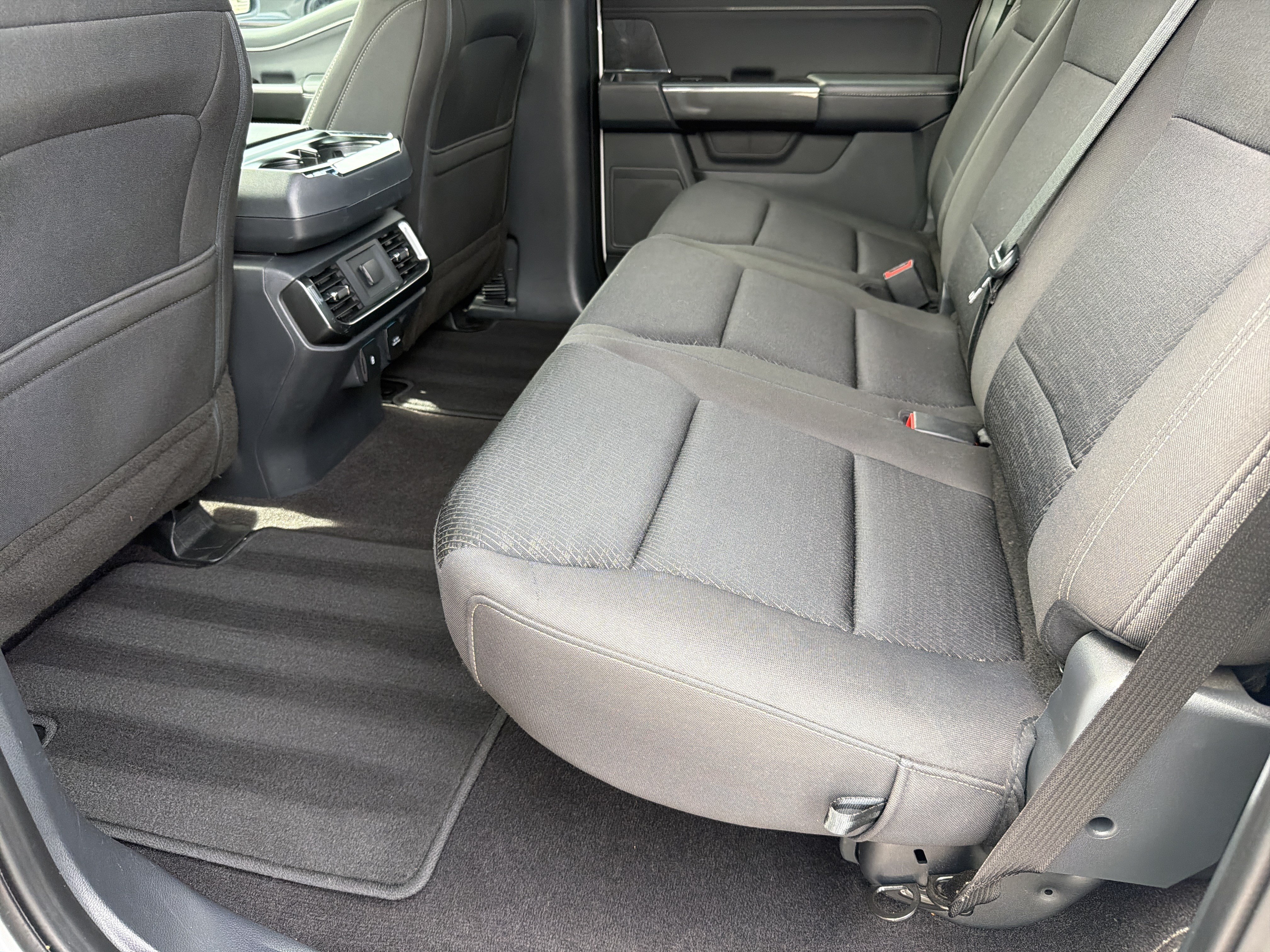 Used 2021 Ford F150 XLT w/ Equipment Group 302A High RWD image 30