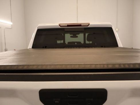 Used 2019 GMC Sierra 1500 SLT w/ SLT Premium Plus Package AWD/4WD image 30