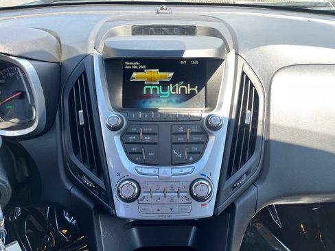 Used 2015 Chevrolet Equinox LTZ AWD/4WD image 16