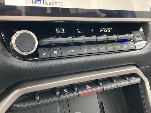 Certified 2025 Toyota Tundra Limited w/ Power Package AWD/4WD image 24