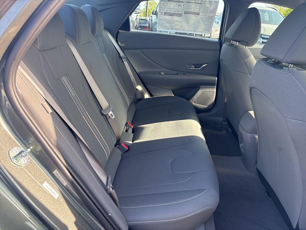 New 2026 Hyundai Elantra Sport FWD image 39