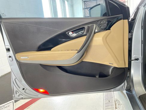 Used 2016 Hyundai Azera image 23