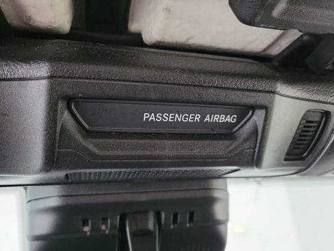 Used 2024 Jeep Wrangler Sport S image 45