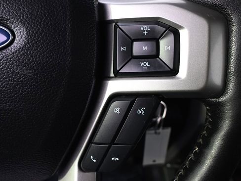 Used 2020 Ford F350 Lariat w/ Chrome Package AWD/4WD image 38