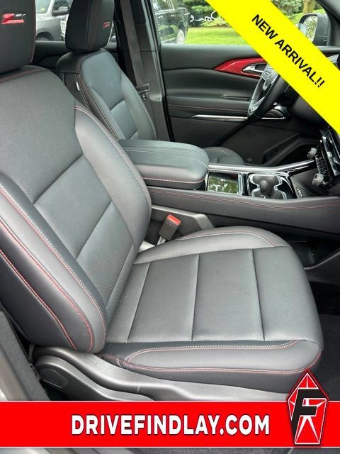 Used 2026 Chevrolet Traverse Z71 AWD/4WD image 6