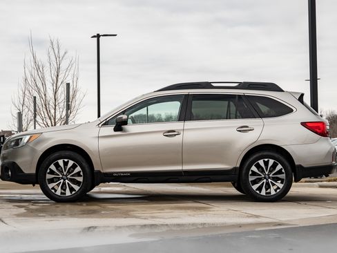 Used 2015 Subaru Outback 2.5i Limited image 6