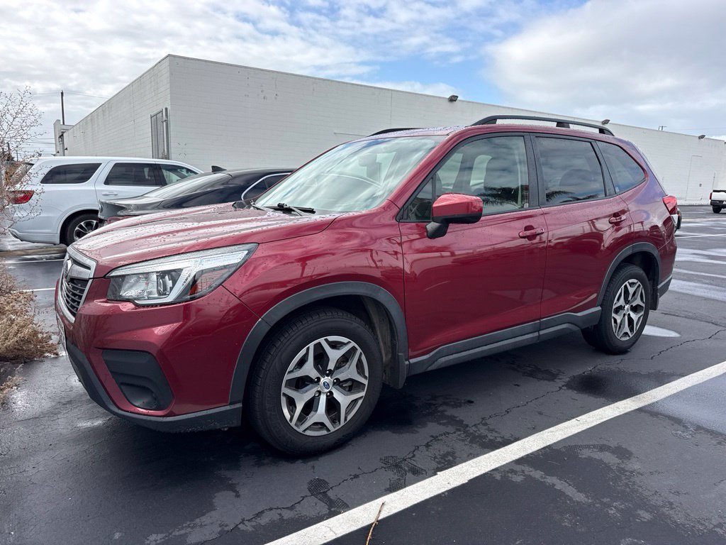 Used 2019 Subaru Forester Premium AWD/4WD image 2