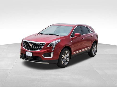 New 2026 Cadillac XT5 Premium Luxury w/ Driver Assist Package FWD image 2