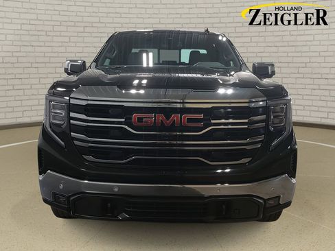 New 2026 GMC Sierra 1500 SLT w/ SLT Premium Plus Package image 2