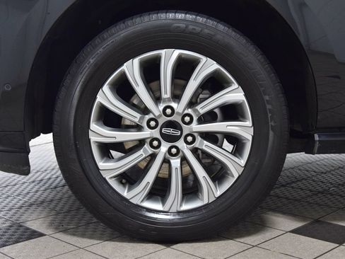 Used 2024 Lincoln Navigator L 4WD image 27
