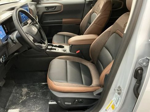 New 2026 Ford Bronco Sport Outer Banks w/ Outer Banks Tech Package+ AWD/4WD image 13
