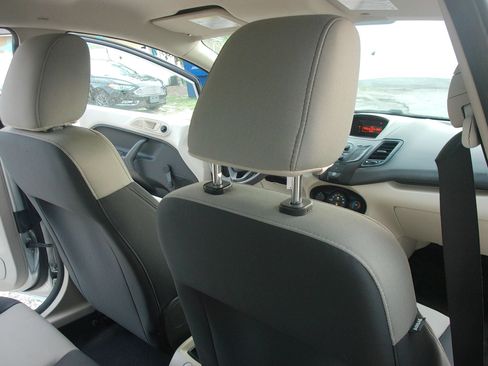 Used 2012 Ford Fiesta S FWD image 34