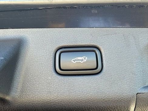 Used 2023 Hyundai Palisade Calligraphy image 27