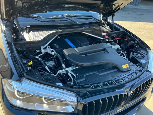 Used 2018 BMW X5 xDrive40e image 23