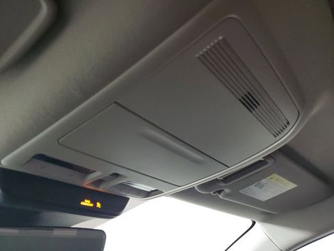 Used 2022 MAZDA CX-30 AWD 2.5 S w/ Preferred Package image 34