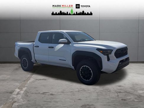 New 2026 Toyota Tacoma TRD Off-Road w/ TRD Off Road Upgrade Package AWD/4WD image 8