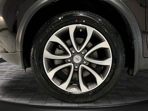 Used 2017 Nissan Juke SV AWD/4WD image 34