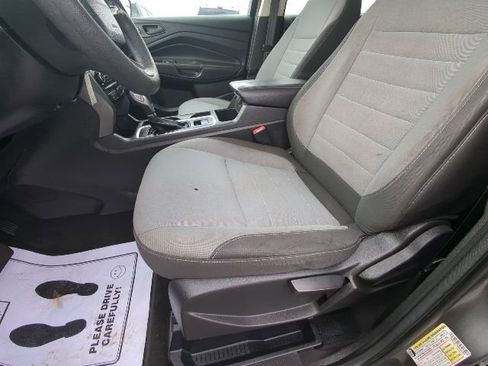 Used 2017 Ford Escape S FWD image 7