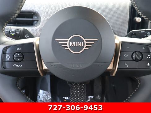 Used 2025 MINI Cooper S image 21