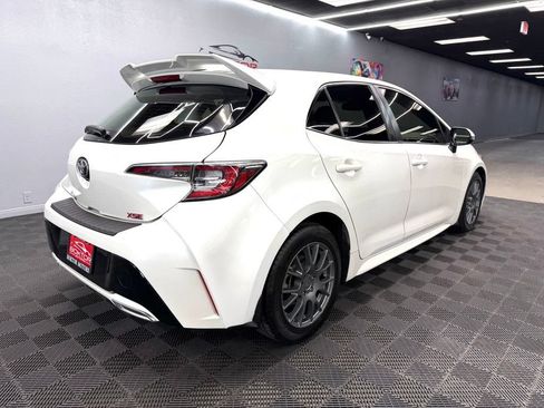 Used 2019 Toyota Corolla XSE FWD image 14