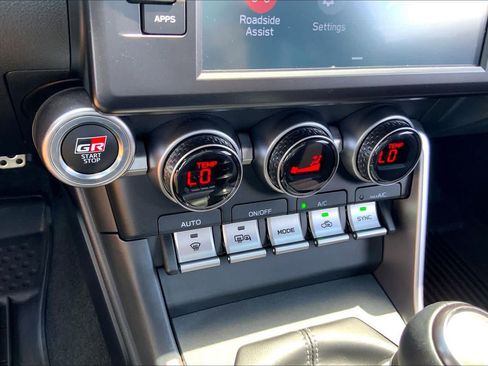 Used 2026 Toyota GR86 Premium RWD image 29