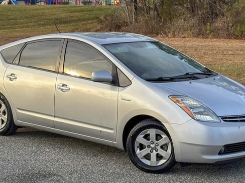 Used 2007 Toyota Prius Touring image 8