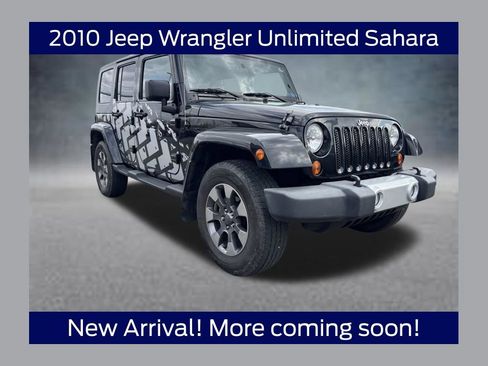 Used 2010 Jeep Wrangler Unlimited Sahara w/ Trailer Tow Group image 1