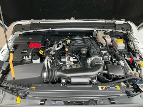 Used 2023 Jeep Wrangler Unlimited Sport image 34