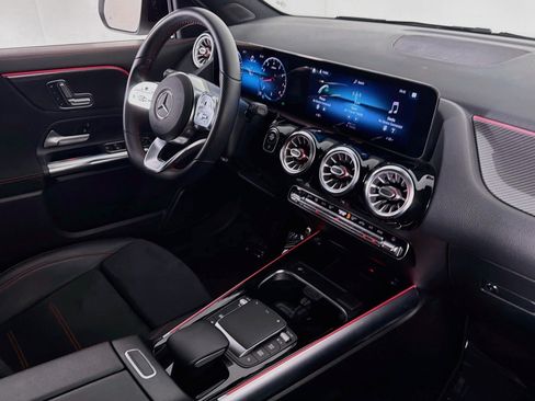 Used 2022 Mercedes-Benz GLA 250 image 16