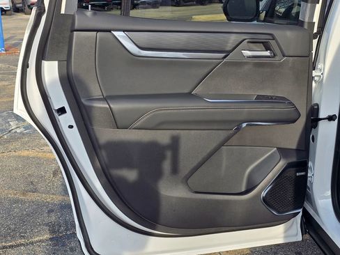 New 2026 GMC Acadia Elevation AWD/4WD image 25