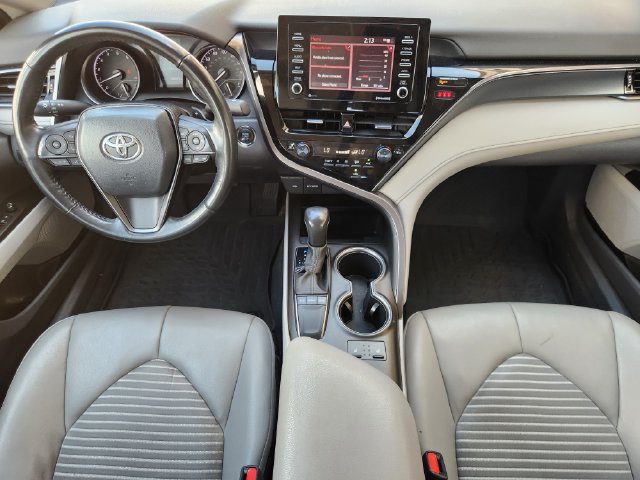 Used 2024 Toyota Camry SE w/ Cold Weather Package FWD image 26