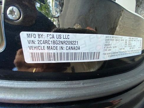 Used 2022 Chrysler Pacifica Touring-L FWD image 67