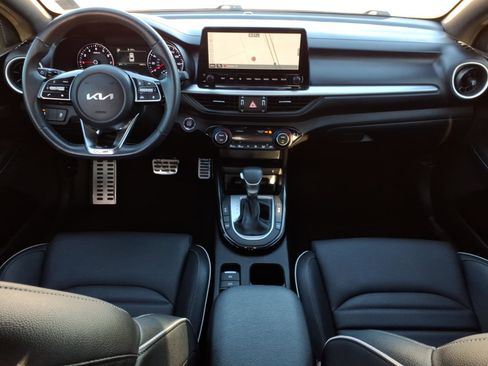 Used 2023 Kia Forte GT-Line w/ GT-Line Premium Package image 16