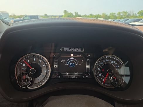 Used 2020 RAM 1500 Limited AWD/4WD image 16
