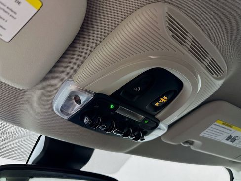 Used 2022 MINI Cooper Countryman S w/ Premium Package image 33