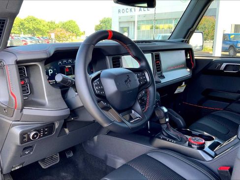 Used 2025 Ford Bronco Raptor AWD/4WD image 6