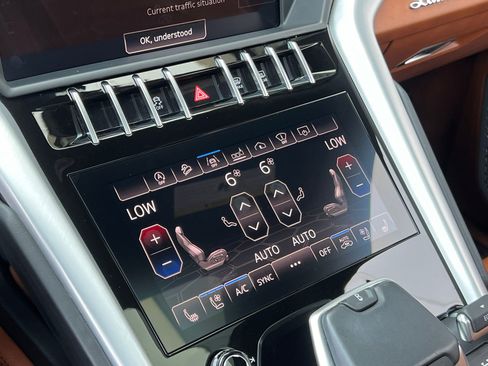 Used 2019 Lamborghini Urus AWD/4WD image 30