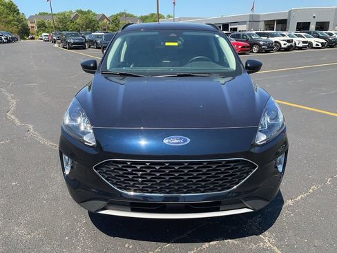 Used 2021 Ford Escape SEL w/ Class II Trailer Tow Package AWD/4WD image 2