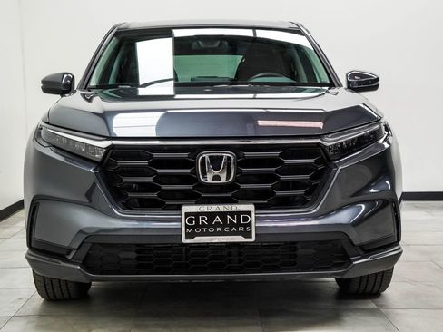 Used 2025 Honda CR-V LX image 6