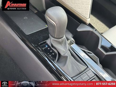 Used 2026 Toyota Camry XLE w/ Premium Package AWD/4WD image 37