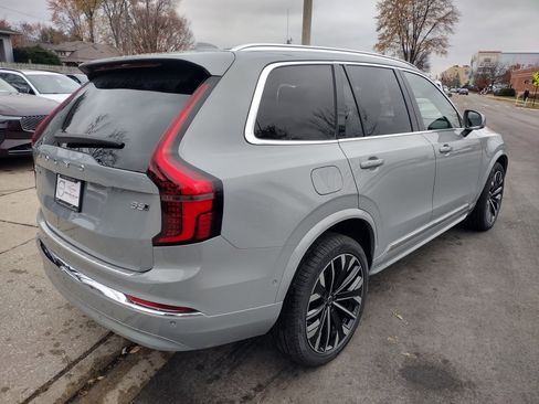 New 2026 Volvo XC90 B6 Plus w/ Protection Package Premier image 9