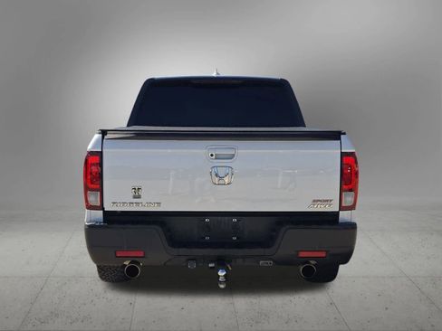 Used 2021 Honda Ridgeline Sport image 5